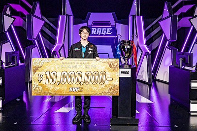 賞金1000万を賭けた「RAGE Shadowverse 2022 Spring」GRAND FINALSの王者に輝いたのはW’s|sakuya選手！